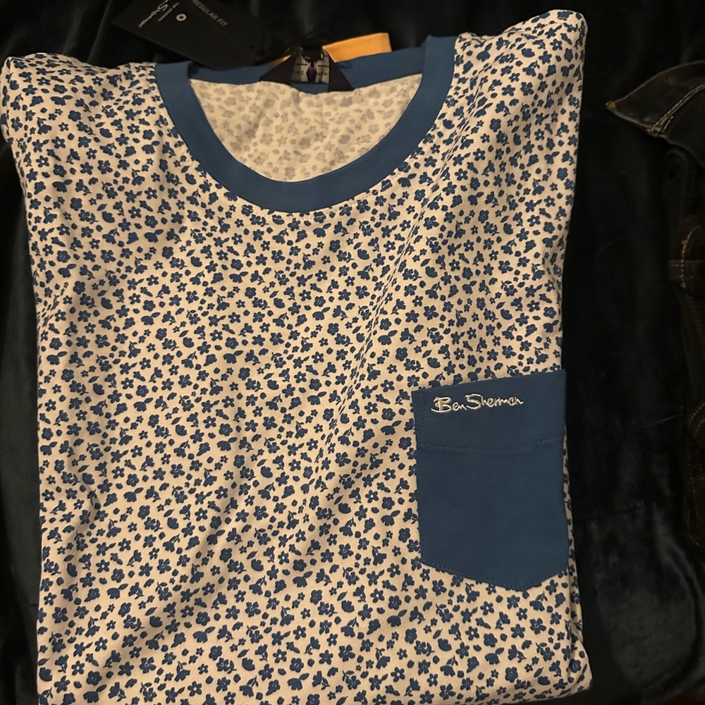 Excellent condition never worn Ben Sherman tshirt